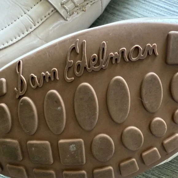 Sam Edelman Cream Loafers - Picture 2 of 4